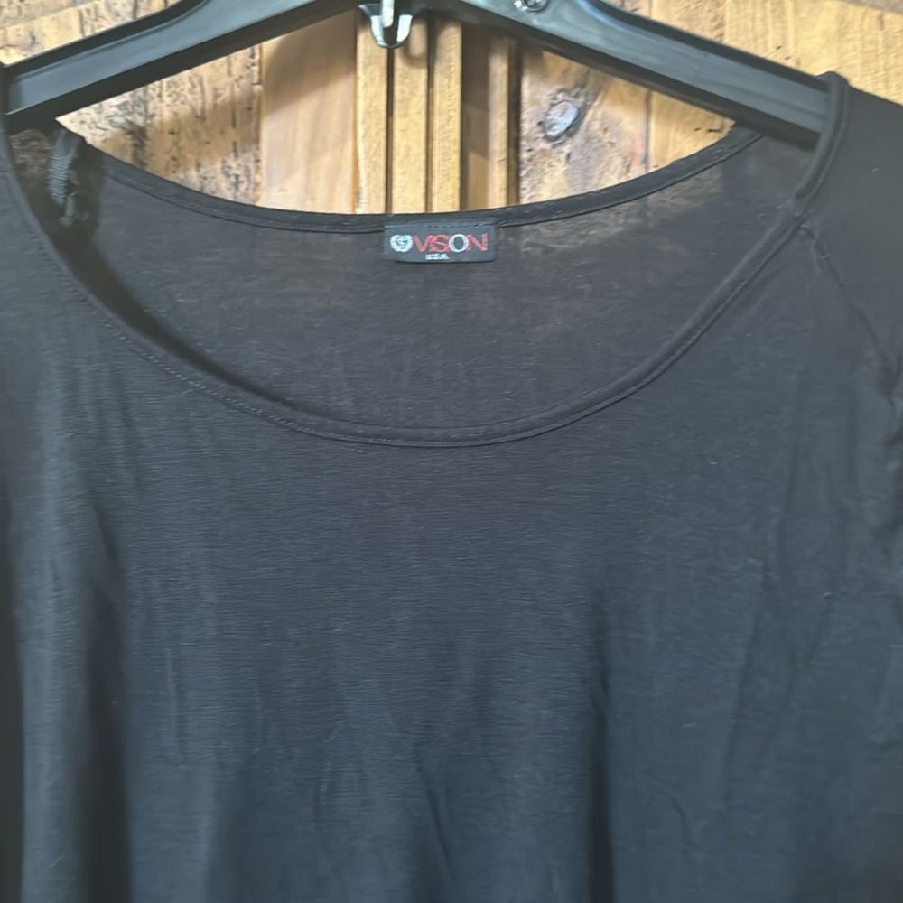 Cute crop peplum tee - Picture 2 of 4